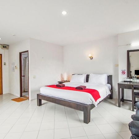 Budget Stars Hotel Τσιάνγκ Μάι Εξωτερικό φωτογραφία