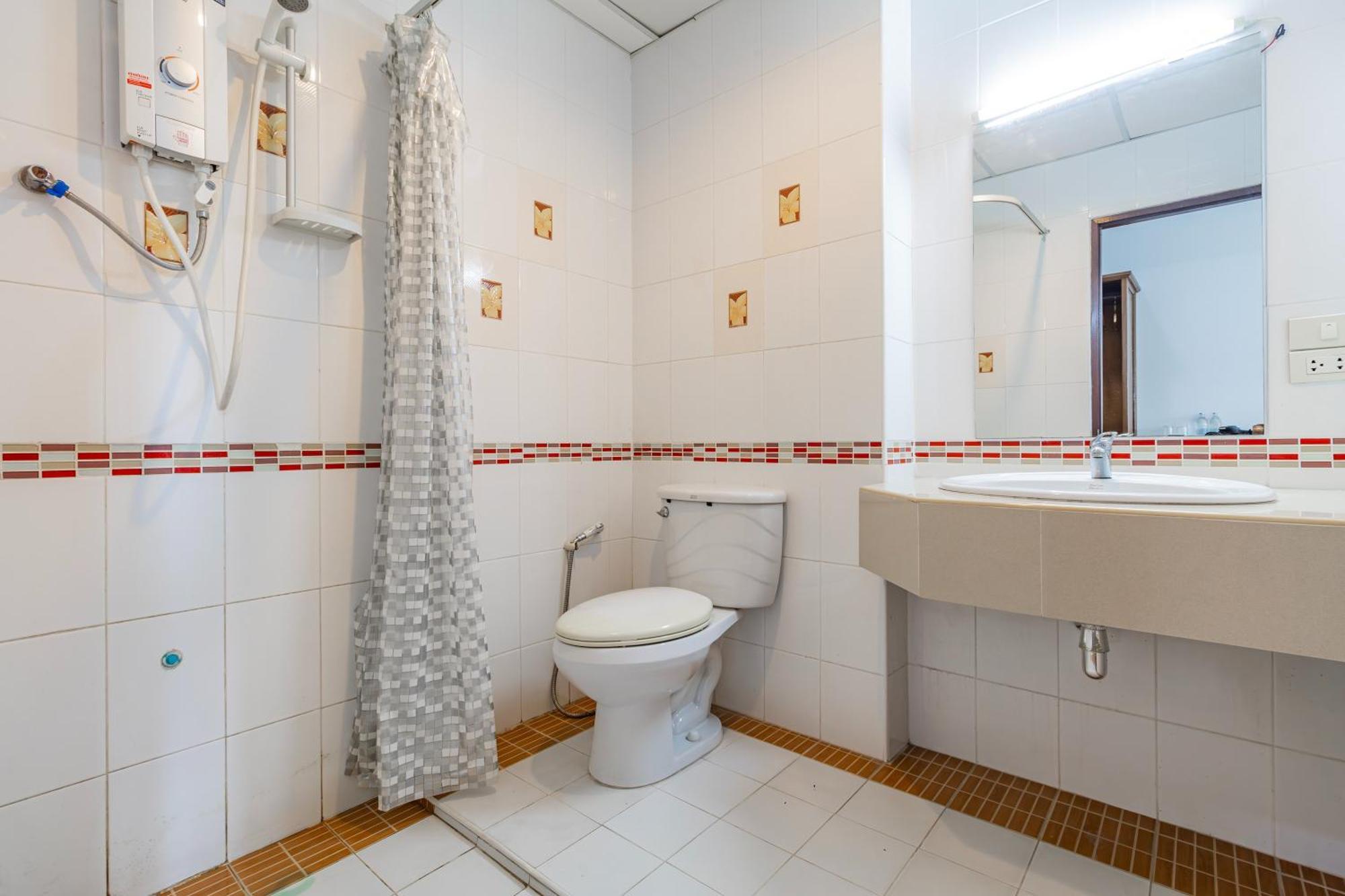 Budget Stars Hotel Τσιάνγκ Μάι Εξωτερικό φωτογραφία