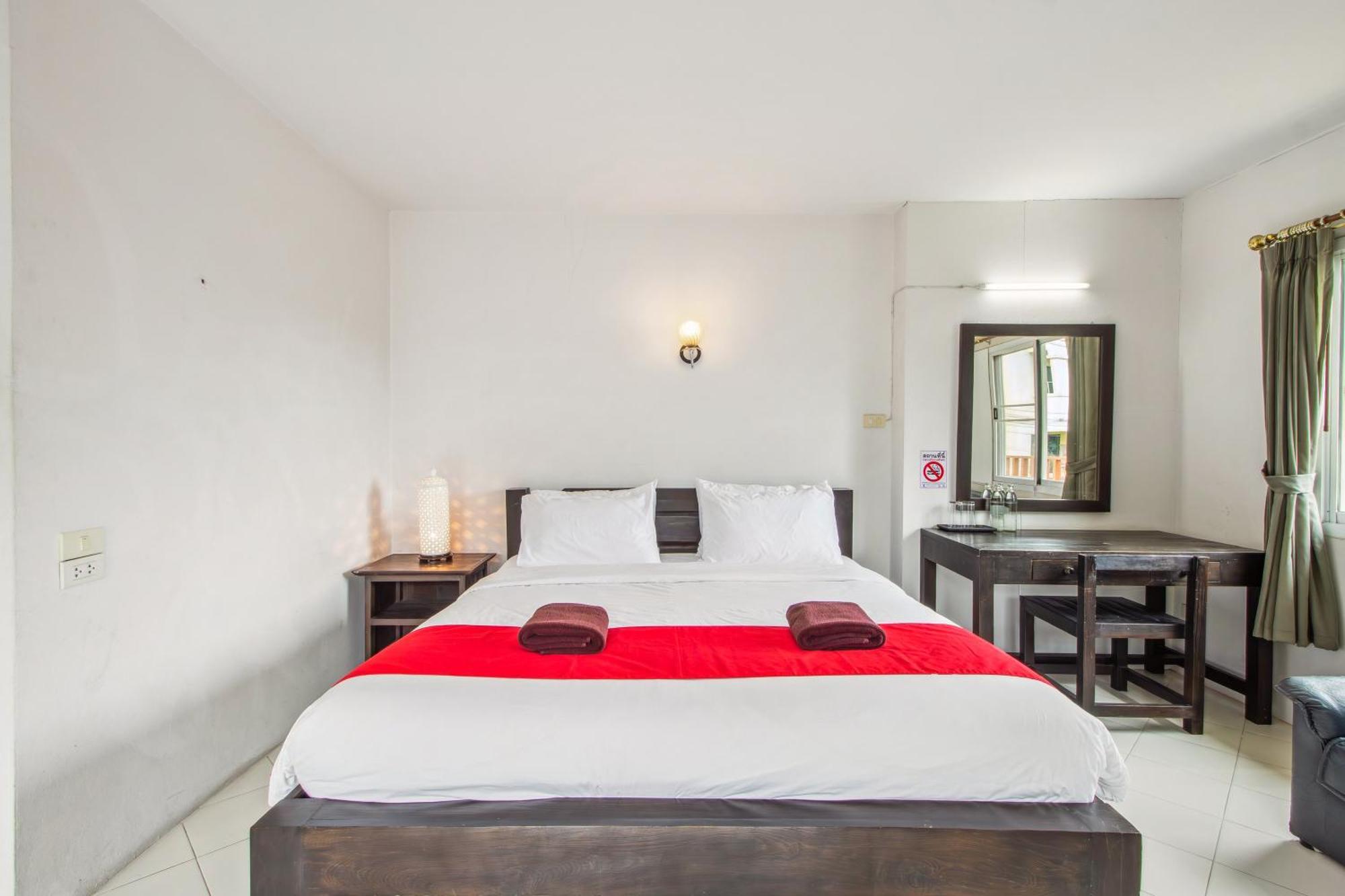 Budget Stars Hotel Τσιάνγκ Μάι Εξωτερικό φωτογραφία