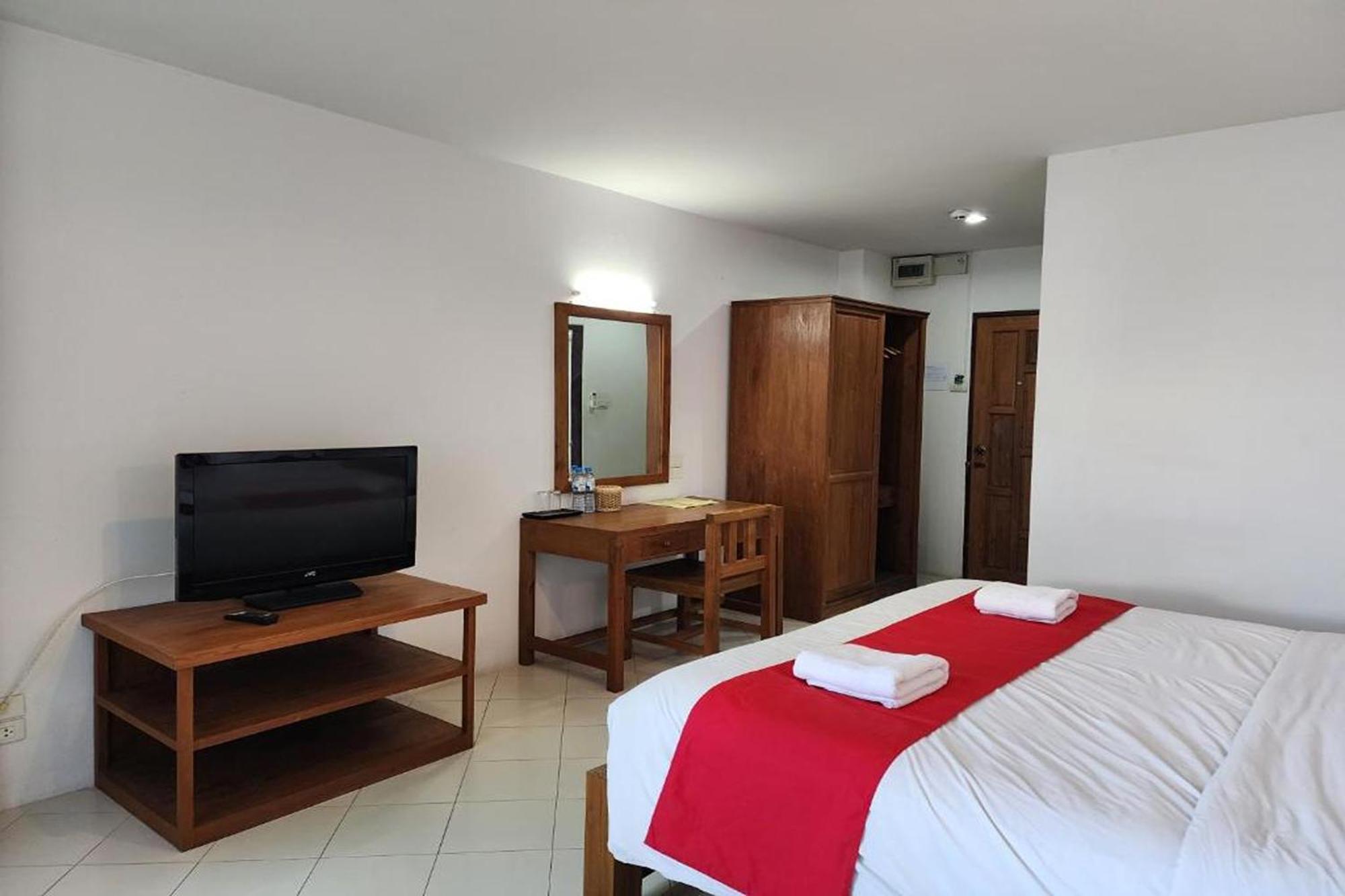 Budget Stars Hotel Τσιάνγκ Μάι Εξωτερικό φωτογραφία