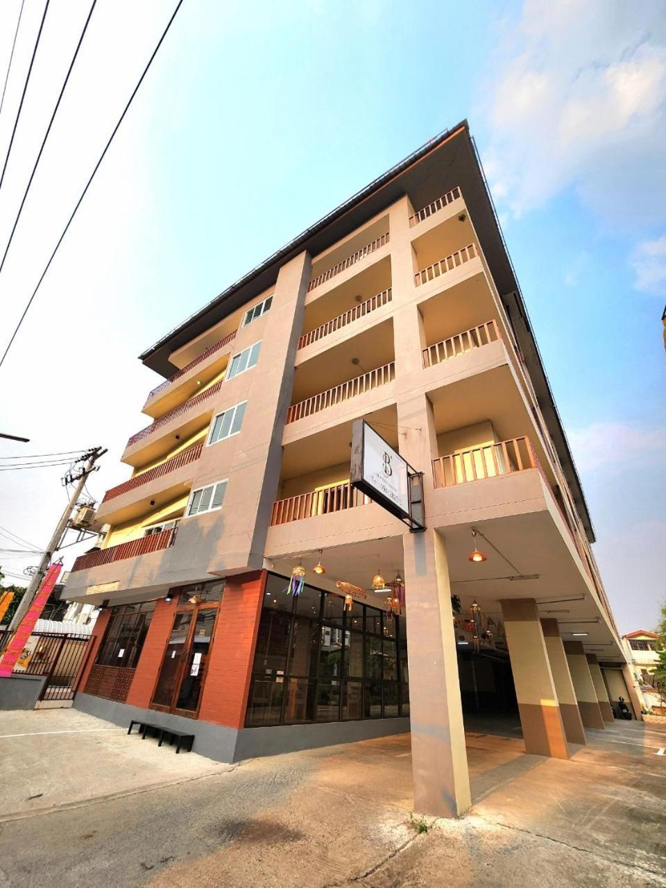 Budget Stars Hotel Τσιάνγκ Μάι Εξωτερικό φωτογραφία